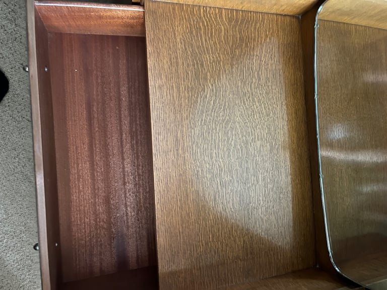 Austinsuite dressing table 