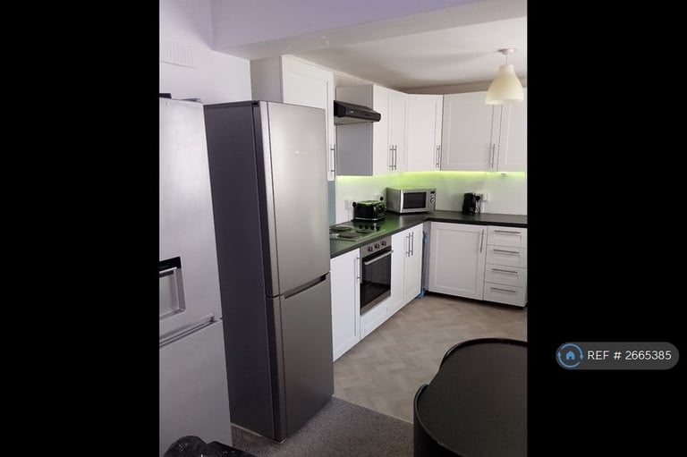 5 bedroom house in Rhyddings Terrace, Brynmill, Swansea, SA2 (5 bed) (#2665385)