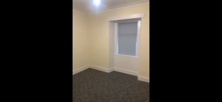 Large 2 Bedroom Flat - G64 Area