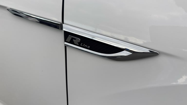 2019 Volkswagen T-Roc 1.5 TSI EVO R-Line 5dr Petrol Hatchback Hatchback Petrol Manual