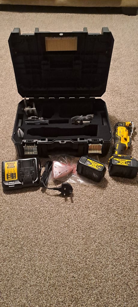 DEWALT Multitool