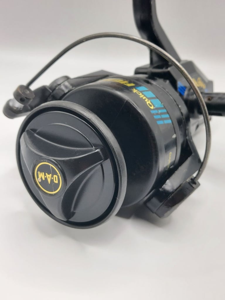 #264 Vintage Fishing Reel D.A.M. Quick Fighter 60