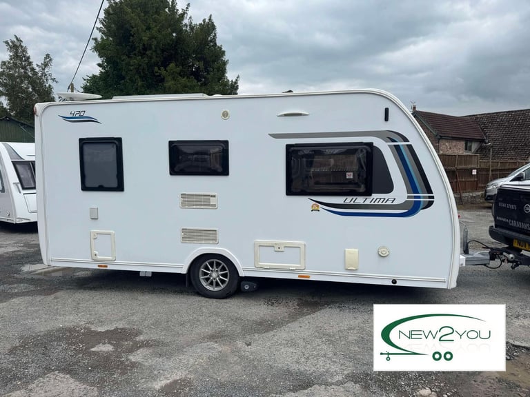 2015 Lunar ULTIMA 470 2 Berth Caravan - STOCK E110