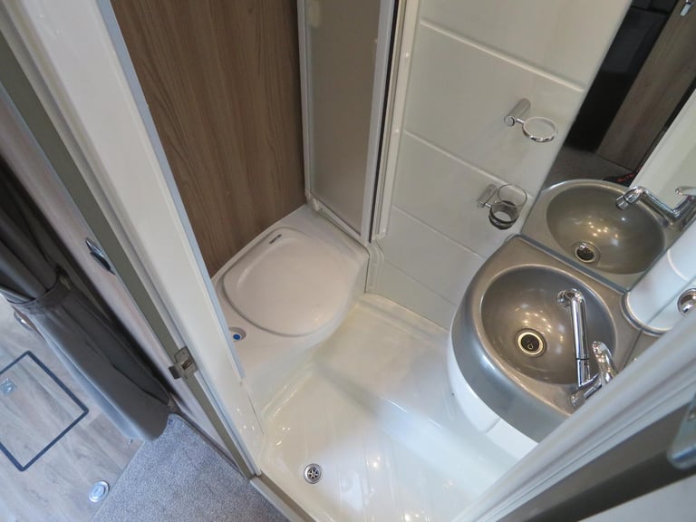 Swift Esprit 496 (extra wide wheelchair access door)