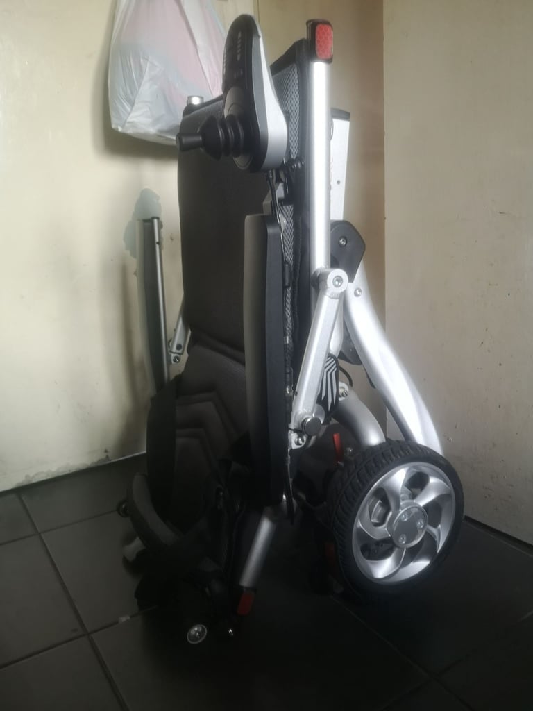 Aerolite Folding Electric Wheelchair 