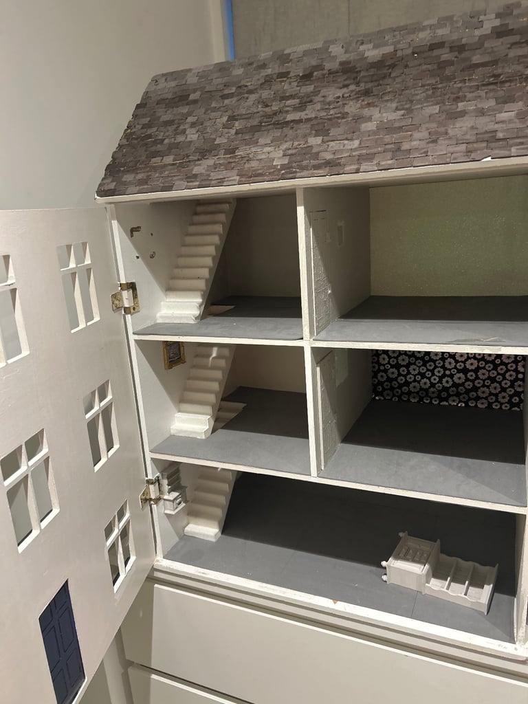 Dolls house 