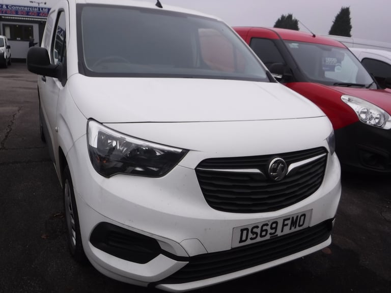 VAUXHALL COMBO 1.6 Turbo D 2300 Sportive 2019