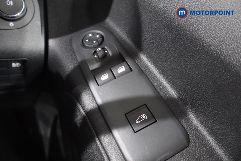 2024 Vauxhall Combo 2300 100kW Prime 50kWh H1 Van Auto Panel Van Electric Automatic