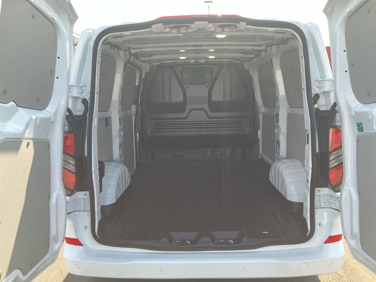 2025 Ford Transit Custom Transit Custom Limited 320 L1 2.0L EcoBlue 136PS FWD 6 Speed Manual Van ...