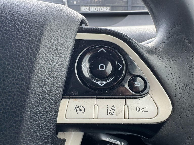 2016 Toyota Prius 1.8 VVT-h Active CVT Euro 6 (s/s) 5dr Hatchback Petrol/Ele Automatic