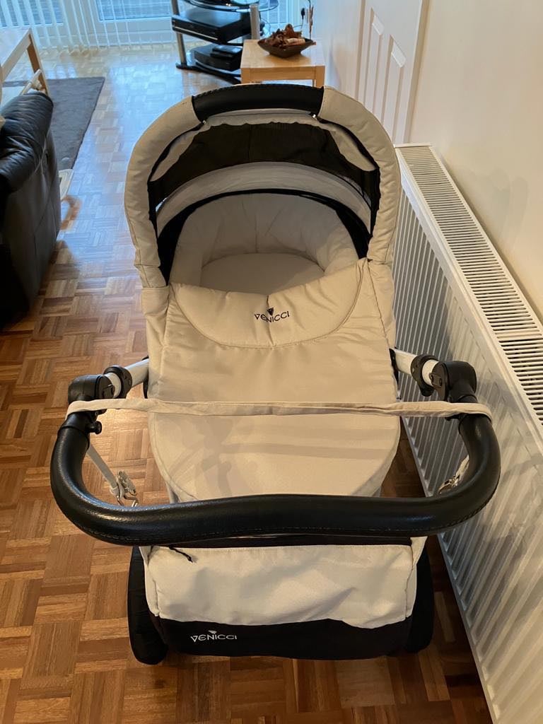 Venicci 3-in-1 travel system pram pushchair car seat (offers accepted)