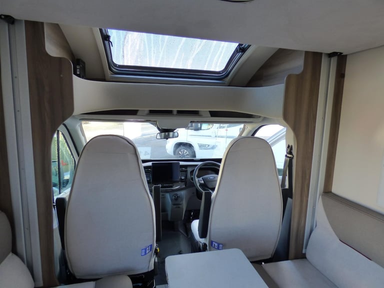 Roller Team Kronos Compact 590 Motorhome DIESEL MANUAL 2025