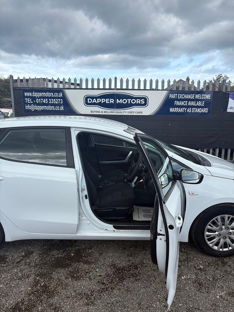 2013 Kia Ceed 1.6 CRDi 1 EcoDynamics 5dr HATCHBACK Diesel Manual