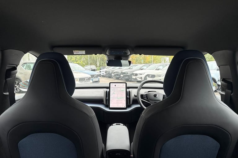 2025 Volvo EX30 Single Motor Extended Range 69kWh Plus SUV 5dr Electric Auto (272 ps) ESTATE Elec...