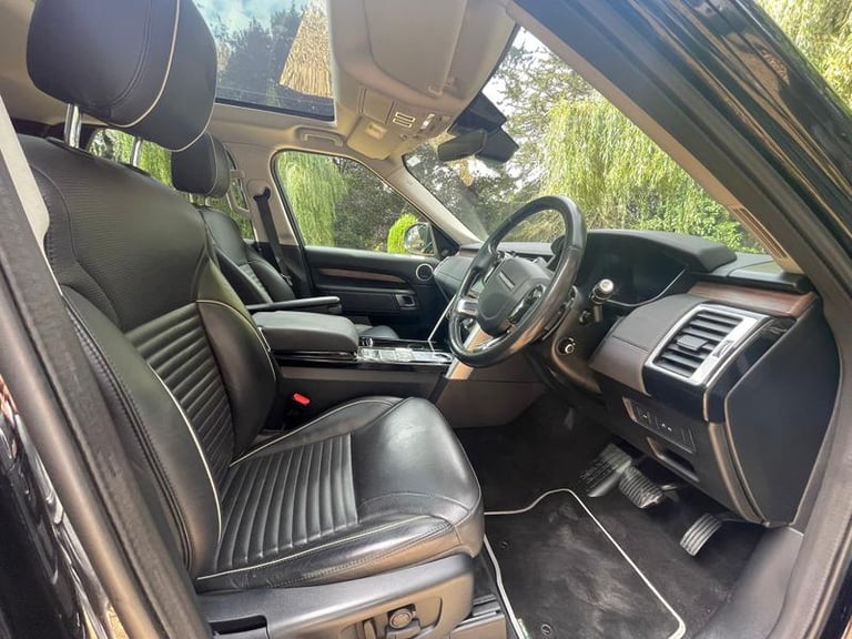 2020 Land Rover Discovery 3.0 SD V6 HSE SUV 5dr Diesel Auto 4WD Euro 6 (s/s) (306 ps) 7 SEATER Au...