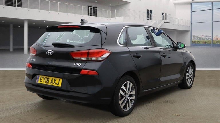 2018 Hyundai i30 1.0 T-GDi Blue Drive SE Nav Euro 6 (s/s) 5dr HATCHBACK Petrol Manual