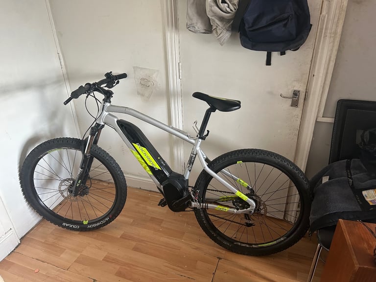 image for Rockrider E-ST 520 electric mountain bike 