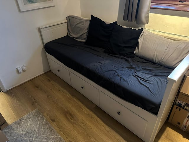 IKEA Hemnes day bed | in Luton, Bedfordshire | Gumtree