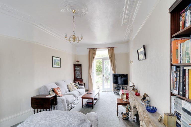 Room to rent in a Shared home with just 1 other Tenant!