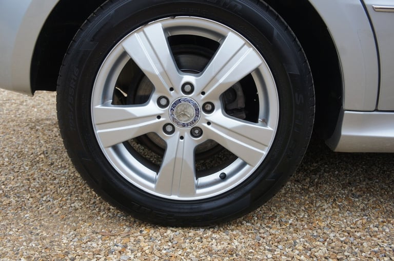 2011 Mercedes-Benz A-Class A160 Avantgarde SE 5dr CVT Auto HATCHBACK Petrol Automatic