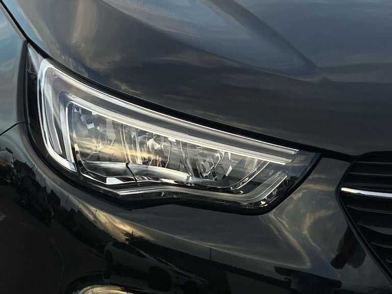 2020 Vauxhall Grandland X 1.2 Turbo SRi Nav 5dr Hatchback PETROL Manual