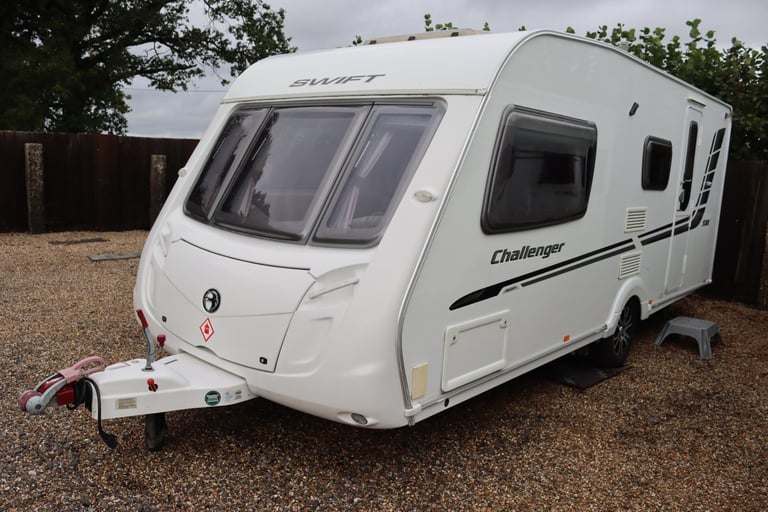 Swift Challenger 530 2010 4 Berth Caravan + Motor Mover + Just had a FullService