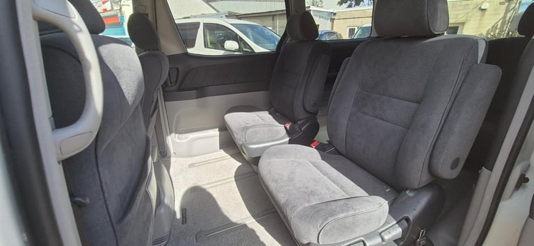 Toyota Alphard, 61,229 Miles, 2.4 Litre, Petrol, Automatic
