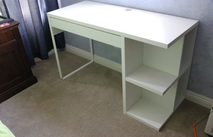 FREE! White IKEA Micke Desk
