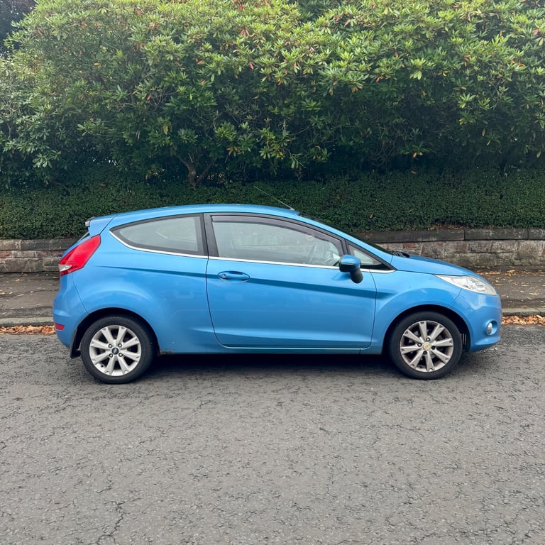 2010 Ford Fiesta 1.4 Zetec *** LOW MILES 88K GOOD CONDITION ***
