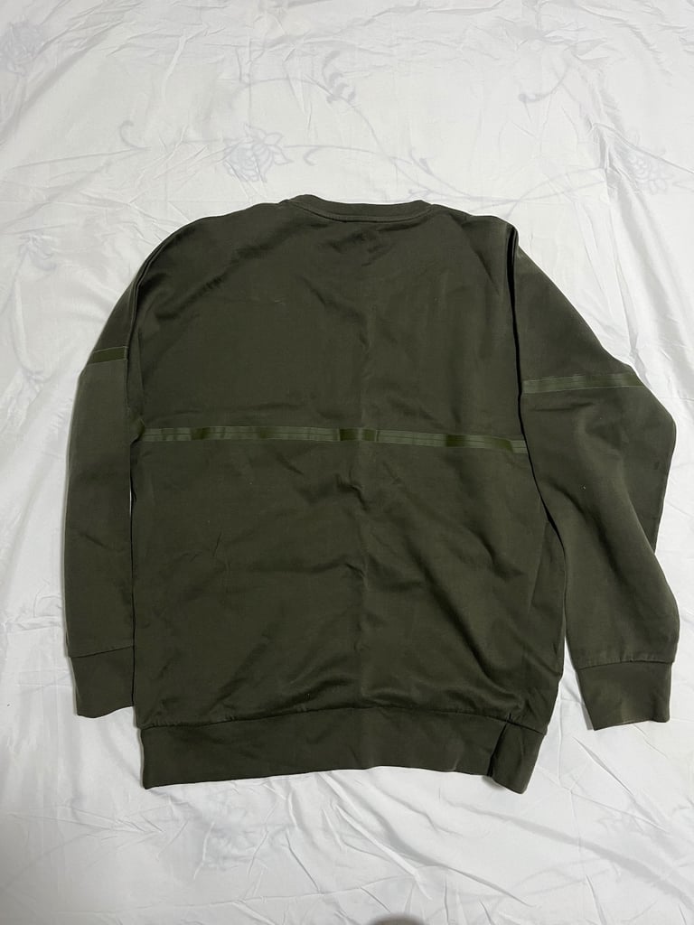 Carhartt Tommy Nudie Nicce hoodies jackets jeans M size