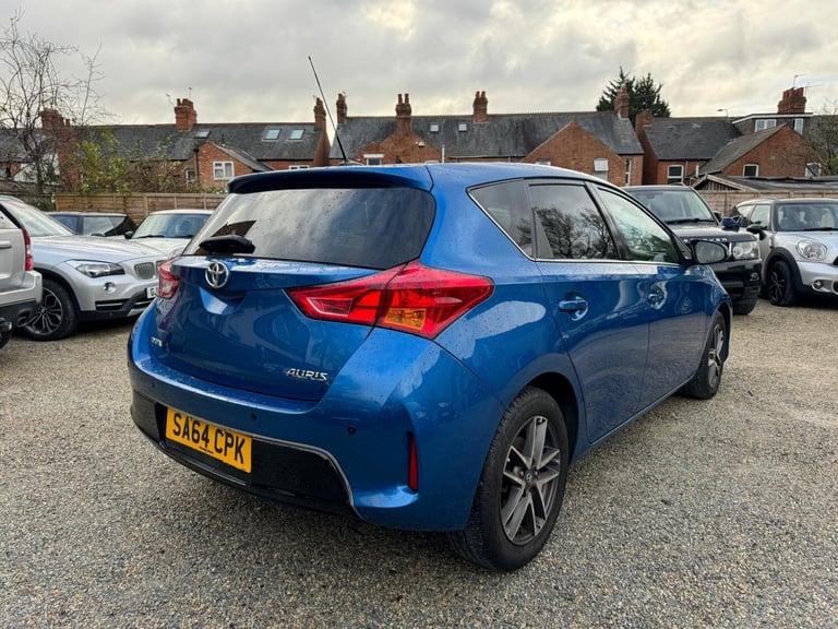 TOYOTA AURIS 1.3 Dual VVTi Icon+ 5dr Blue Manual