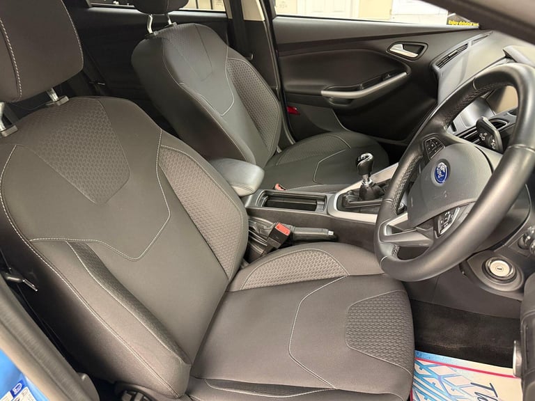 FORD FOCUS 1.0 T EcoBoost Zetec Blue Manual Petrol WARRANTY 12 MONTHS MOT