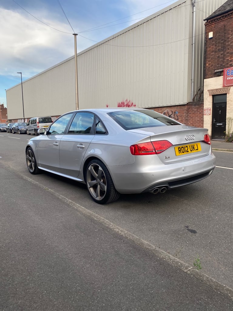 Audi, A4, Saloon, 2012, Semi-Auto, 1968 (cc), 4 doors