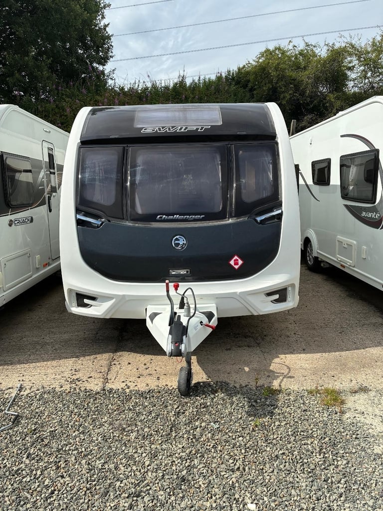 image for 2018 Swift Challenger 590