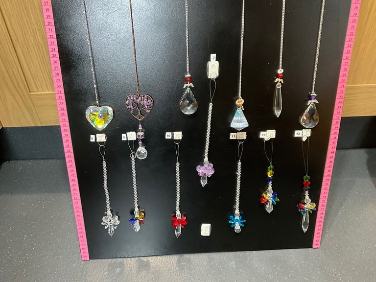 STUNNING CHRISTAL HEART. Prisms reflect the light and colours. Difference places different colours 