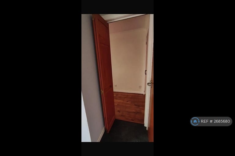 1 bedroom flat in Braehead Road, Cumbernauld, Glasgow, G67 (1 bed) (#2685680)