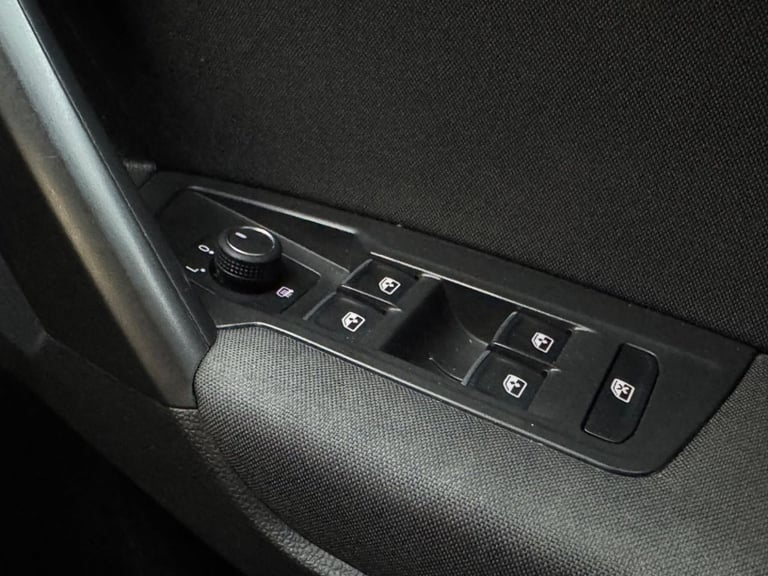2022 Volkswagen Tiguan Allspace 1.5 TSI Life SUV 5dr Petrol DSG Euro 6 (s/s) (150 ps) ESTATE Petr...