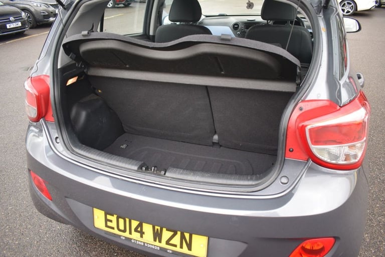 2014 Hyundai i10 1.2 Premium 5dr HATCHBACK PETROL Manual