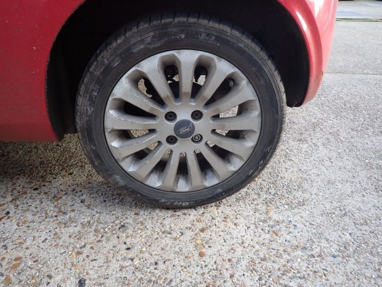 2013 63 FORD KA 1.2 ZETEC HATCHBACK 3DR PETROL MANUAL EURO 5 (S/S) (69 PS)