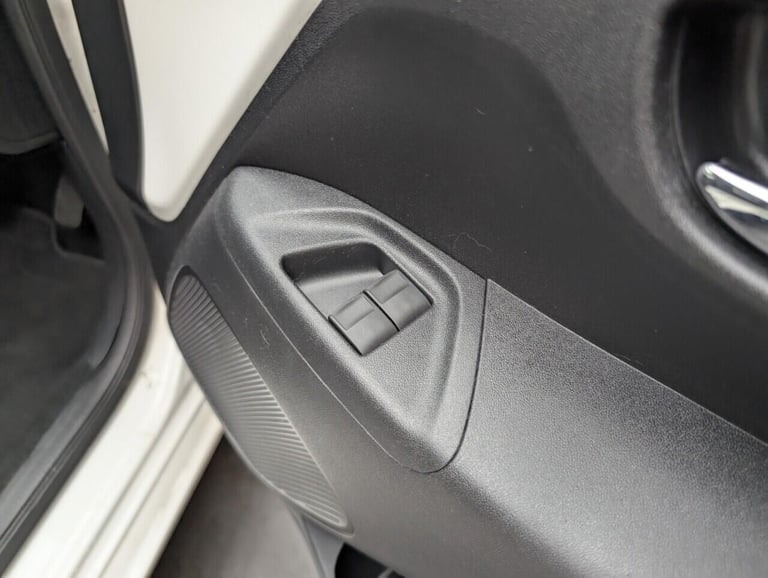 2018 Toyota AYGO 1.0 VVT-i x-press Hatchback 5dr Petrol Manual Euro 6 (68 ps) - REVERSE CAM  HATC...