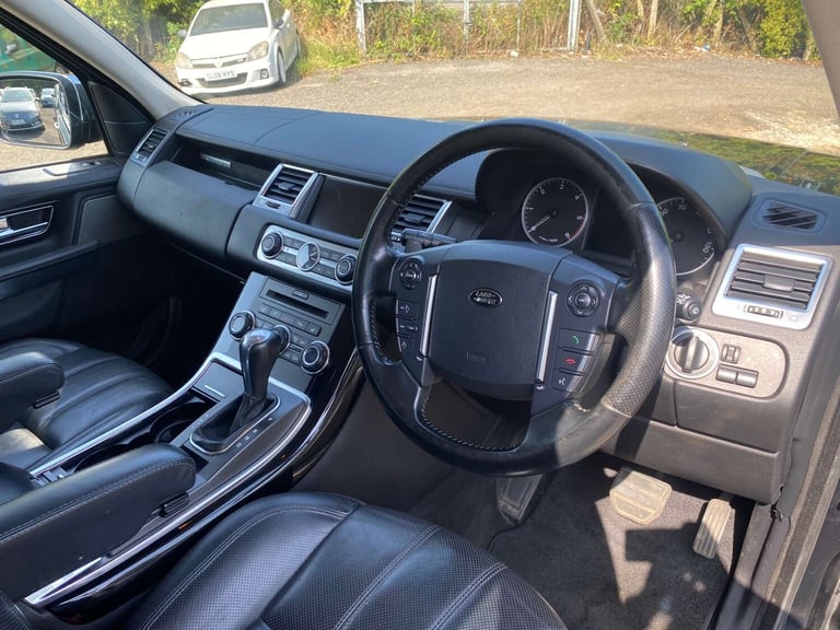 2011 Land Rover Range Rover Sport 3.0 Range Rover Sport HSE TDV6 Auto 4WD 5dr SUV Diesel Automatic