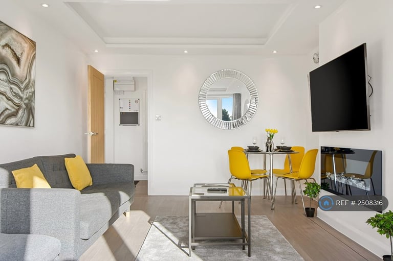 1 bedroom in Kettering, Kettering, NN15 (#2508316)