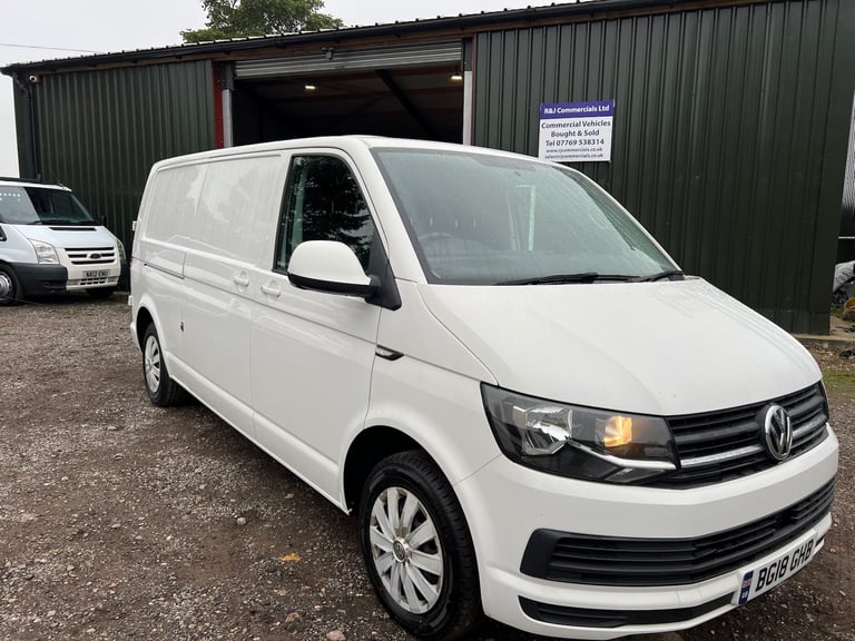 2018 Volkswagen Transporter 2.0 TDI BMT 102 LWB Trendline Van Euro 6 IDEAL CAMPER PANEL VAN Diese...
