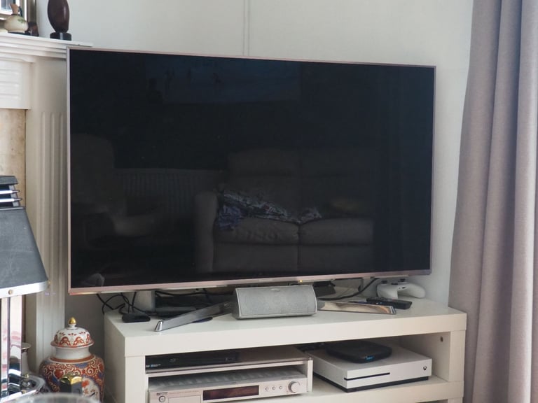 image for Panasonic 50'' hd 4k led television