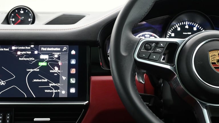 2022 Porsche Cayenne 3.0 V6 E-Hybrid 17.9kWh Platinum Edition TiptronicS 4WD Euro 6 (s/s) 5dr (3 ...