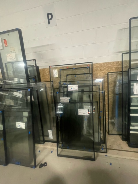 100 Double Glazed Units Various sizes from £10 to £30 - Offers accepted to sell all 