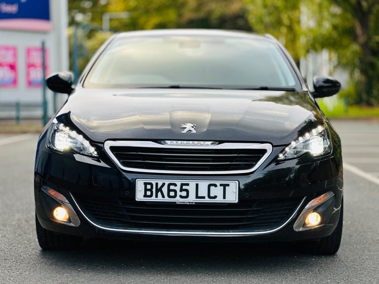 2015 Peugeot 308 1.2 PureTech Allure Euro 6 (s/s) 5dr HATCHBACK Petrol Manual