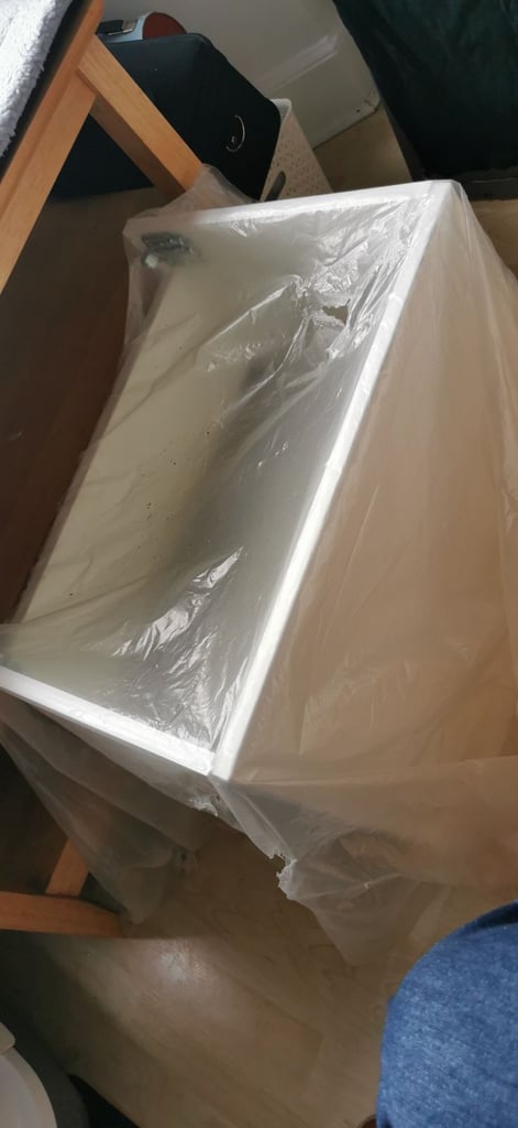 Wholesale domestic napoli wall hung vanity unit new