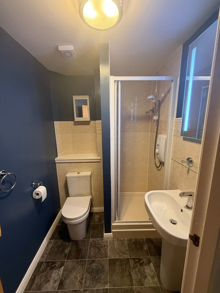  Beautiful Ensuite Room for Rent – Edinburgh City Centre ✨