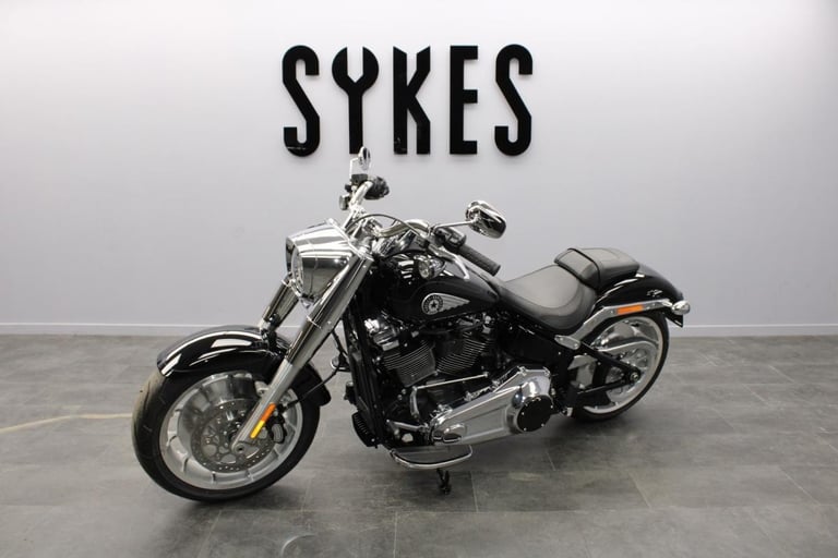 2025 Harley-Davidson FLFBS Softail Fat Boy 117 in Vivid Black   